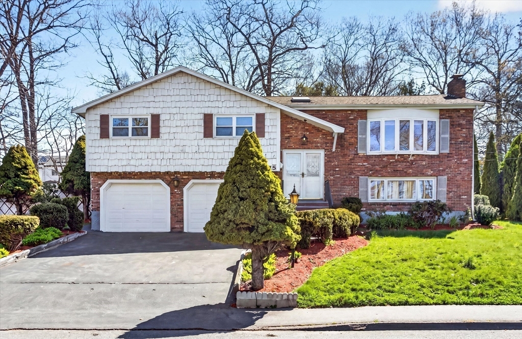 25 Gloversbrook Rd