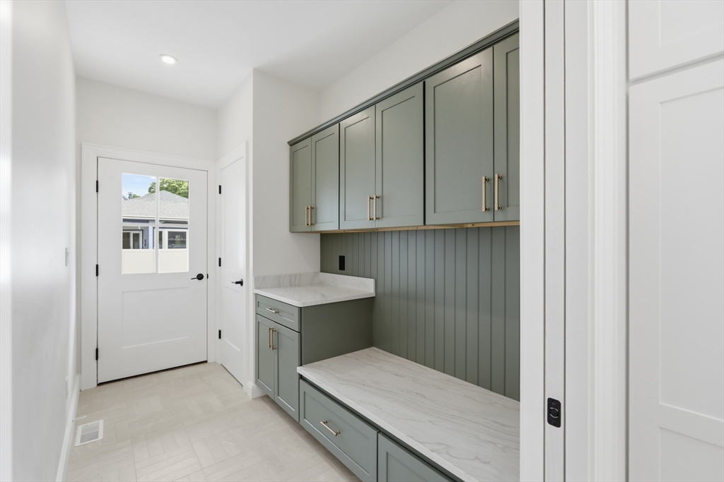 13 Parker Rd