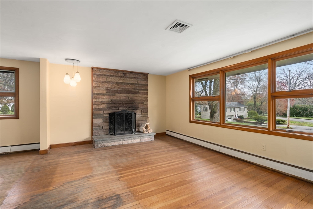 4 Greenwich Rd