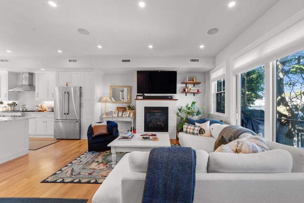 342 West Third Street # 2