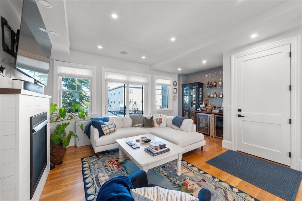 342 West Third Street # 2