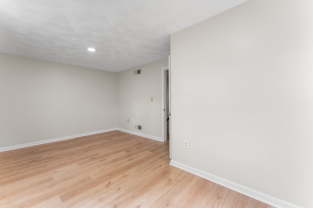 905 Wellman Ave # 905