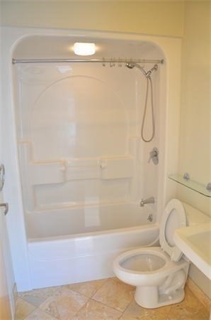 131 Tremont Street # 6D