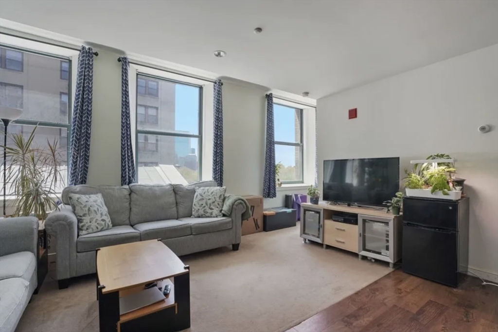 131 Tremont Street # 6D