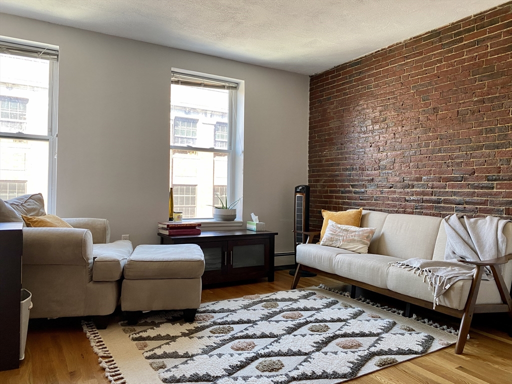 178 North St. # 4