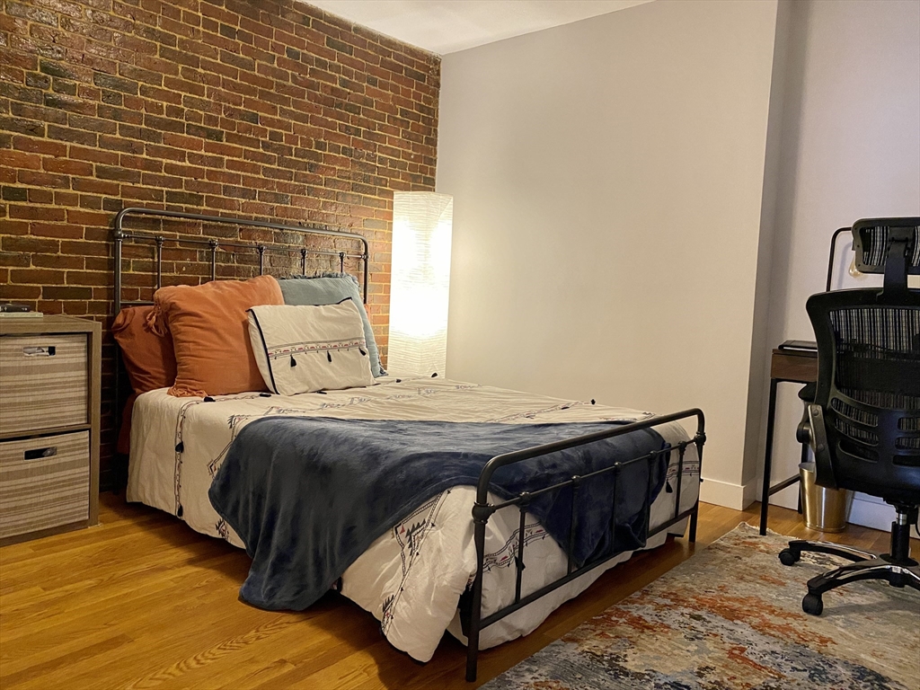 178 North St. # 4