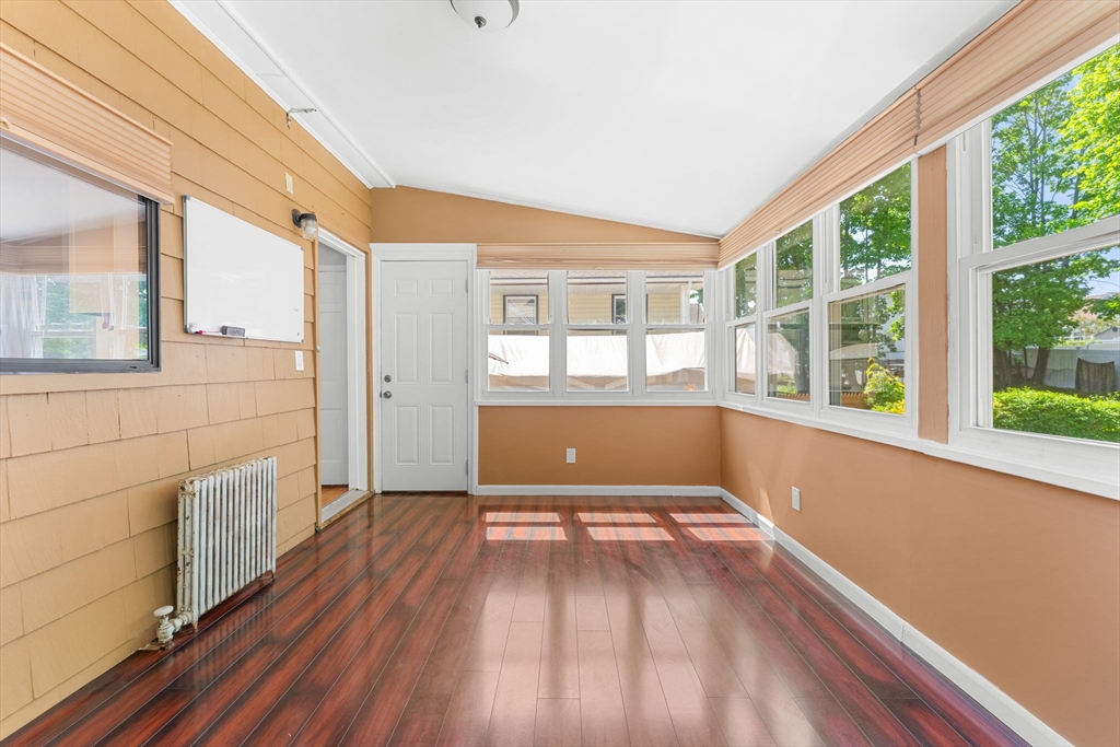 43 Chittick Rd