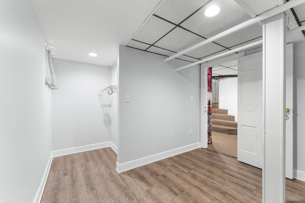 43 Chittick Rd