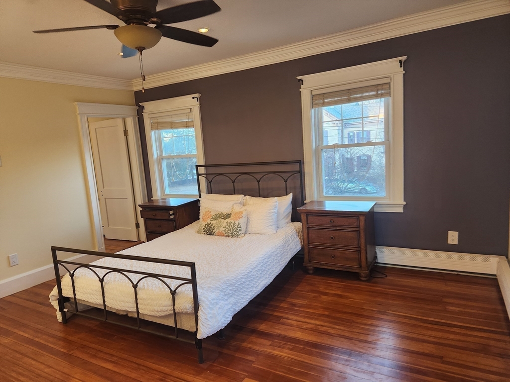 76 Edgemere Road