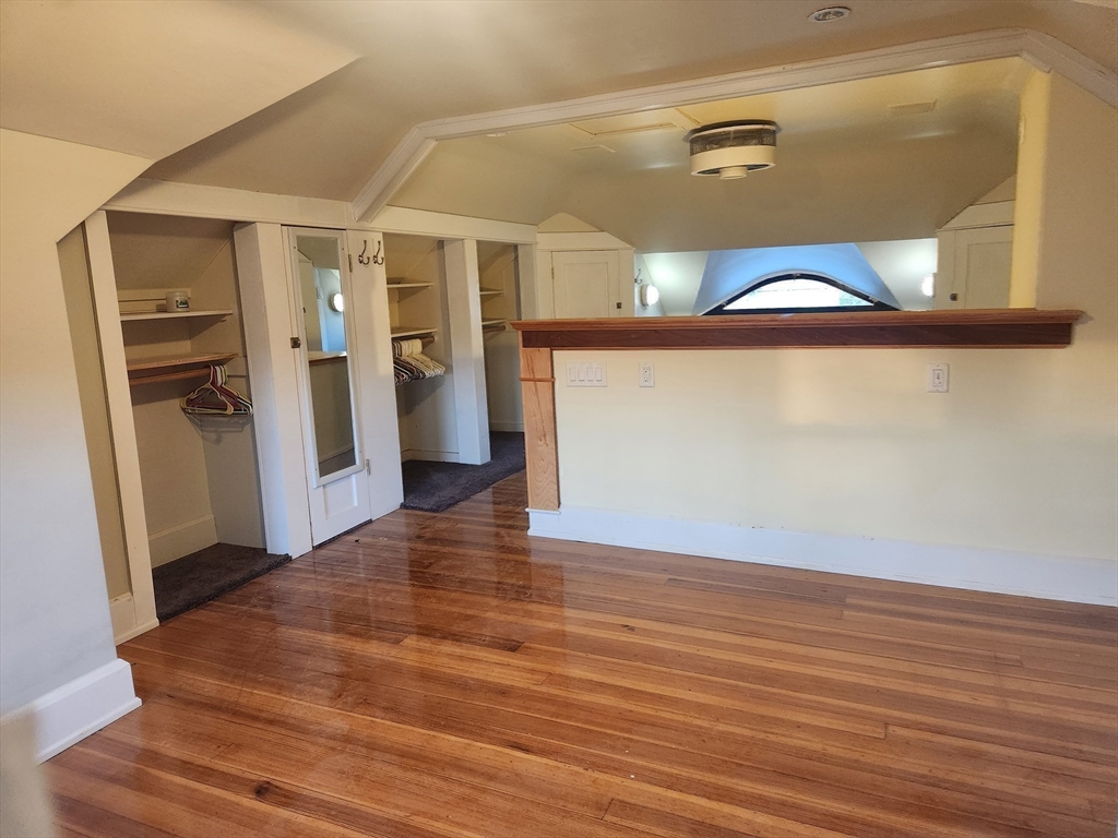 76 Edgemere Road