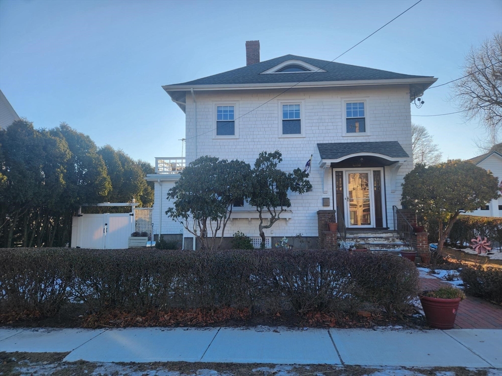 76 Edgemere Road