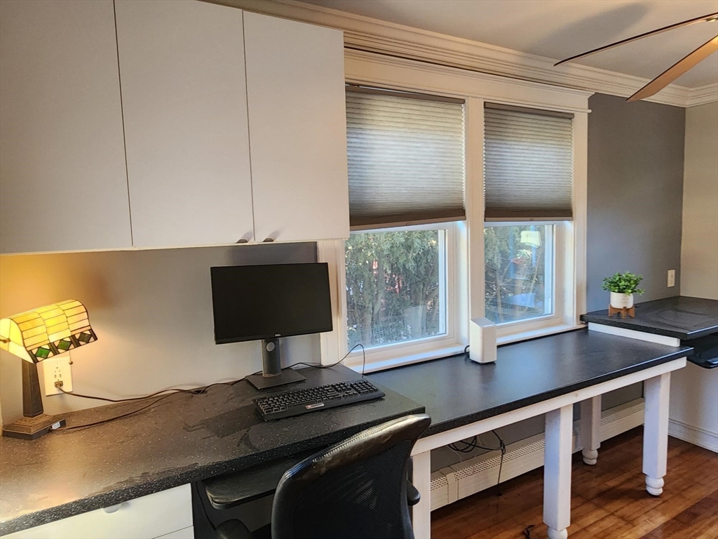 76 Edgemere Road