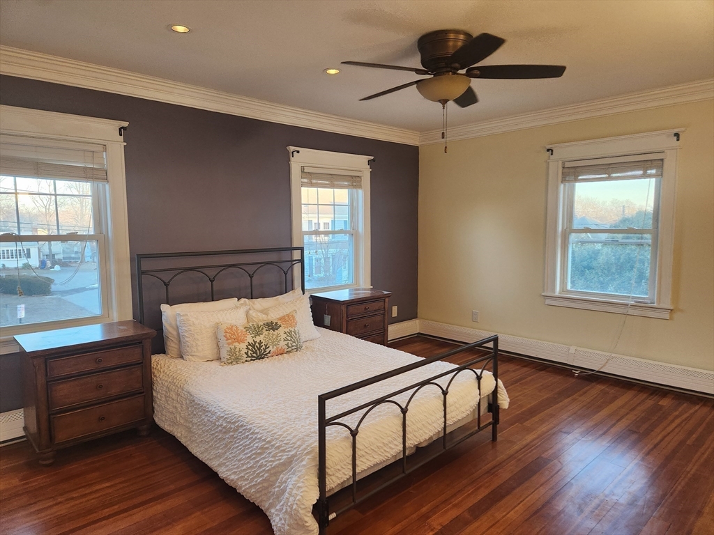 76 Edgemere Road