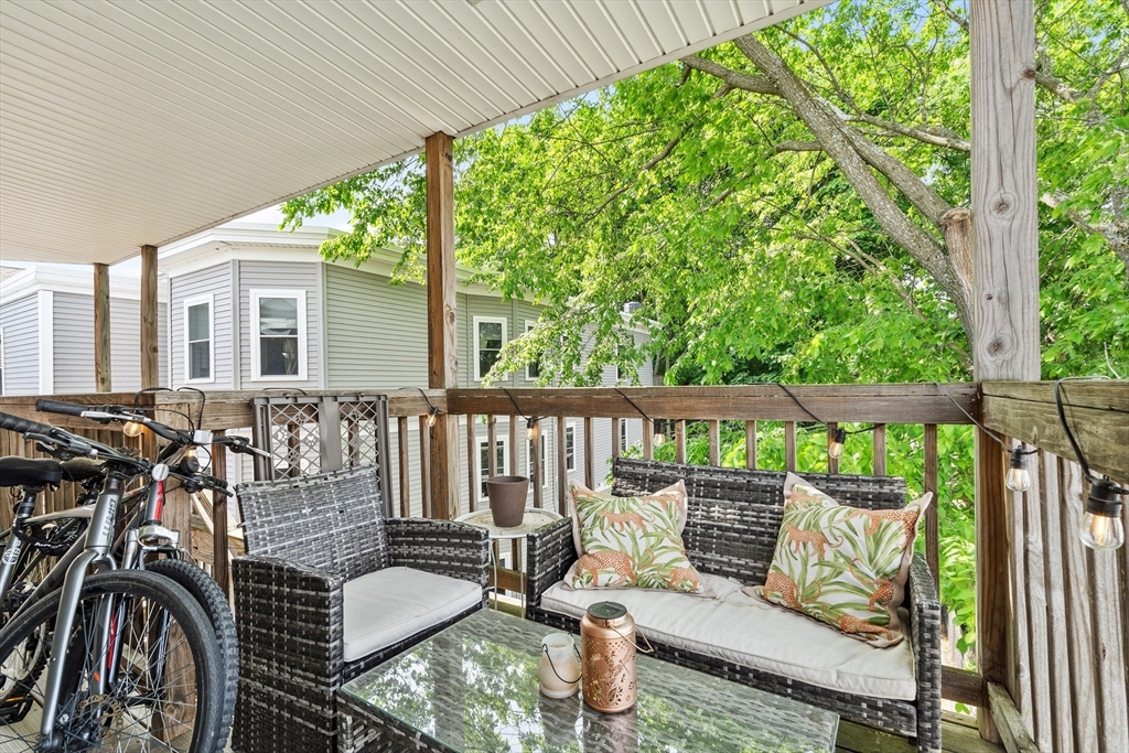 17 Robbins St # 1 Unit: 3-1