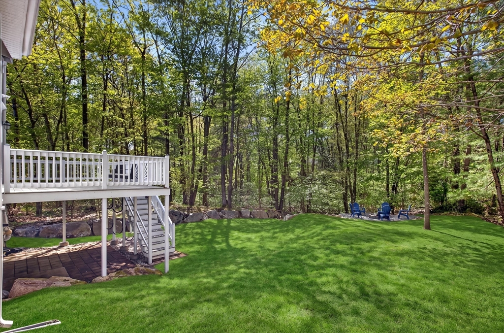 15 Nason Ln