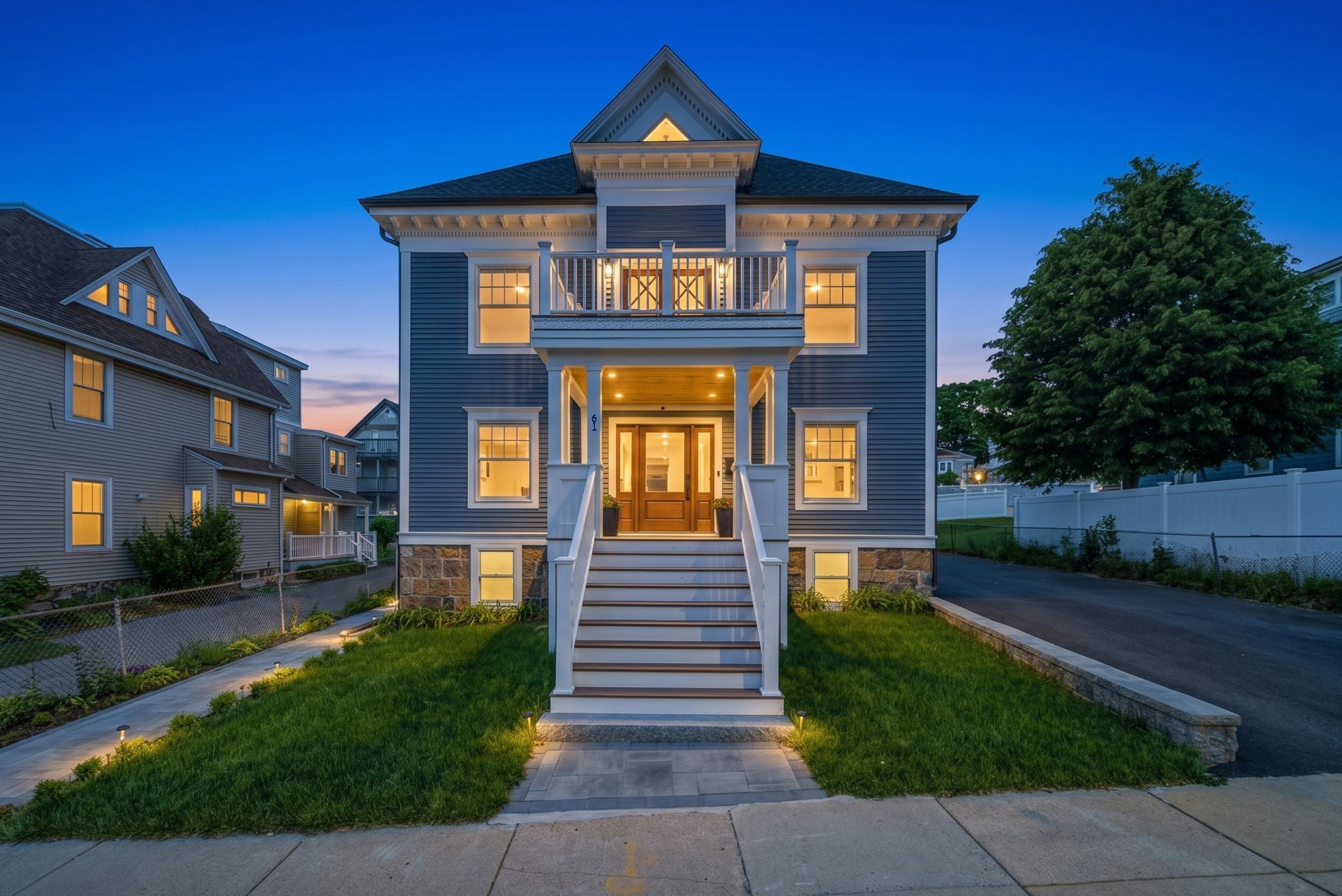 61 Wayland Street