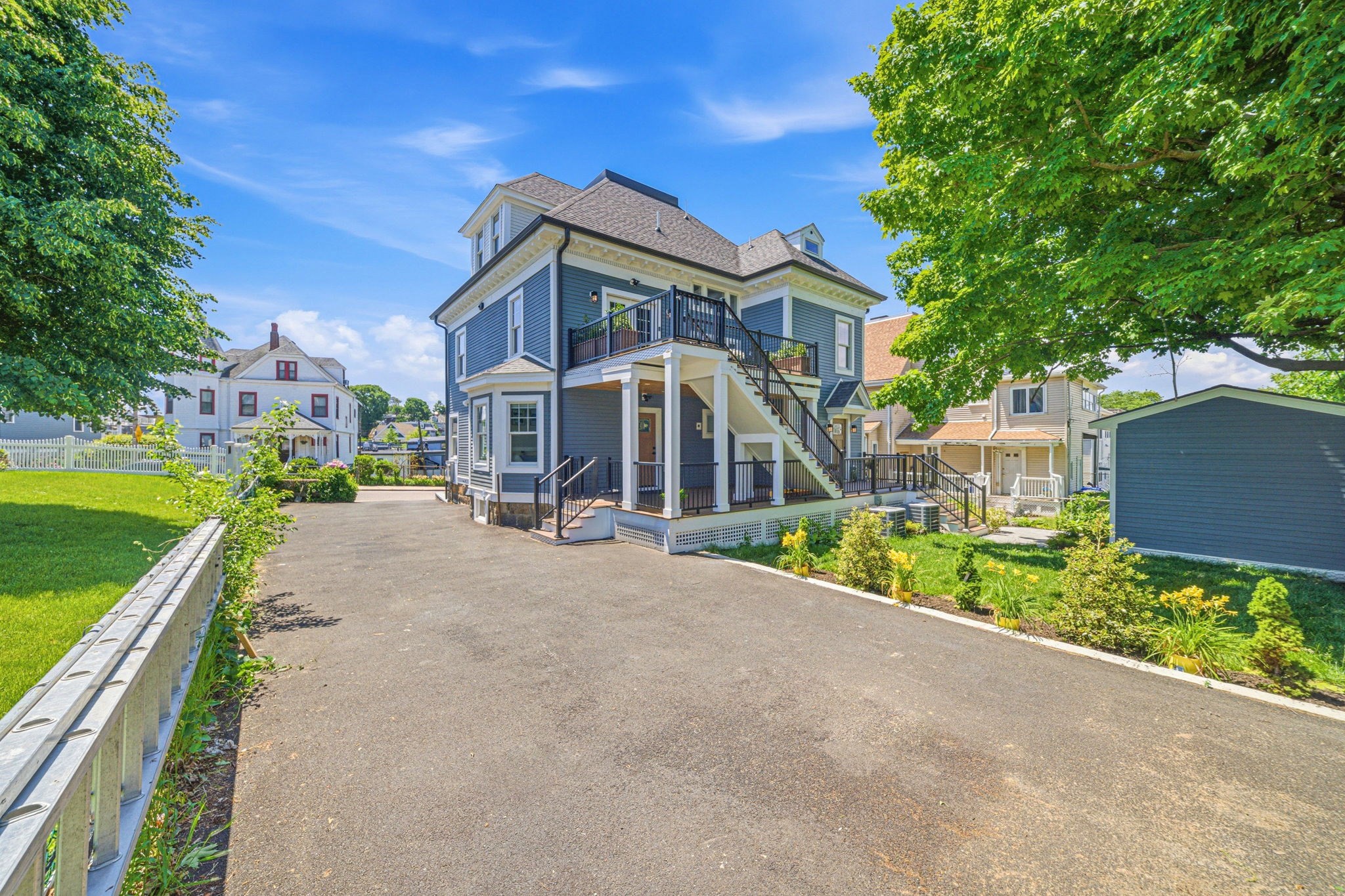 61 Wayland Street