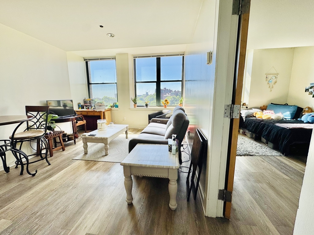 131 Tremont Street # 6B