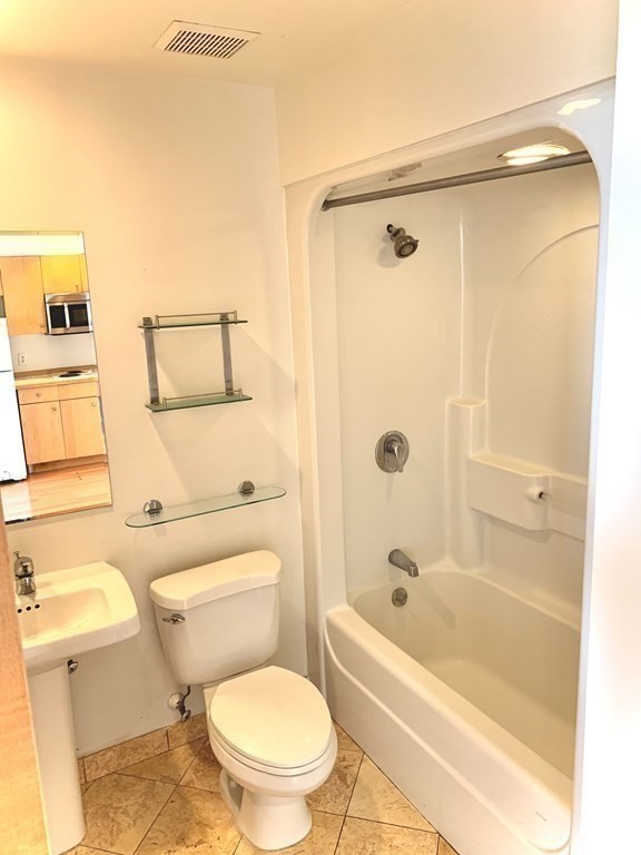 131 Tremont Street # 6B