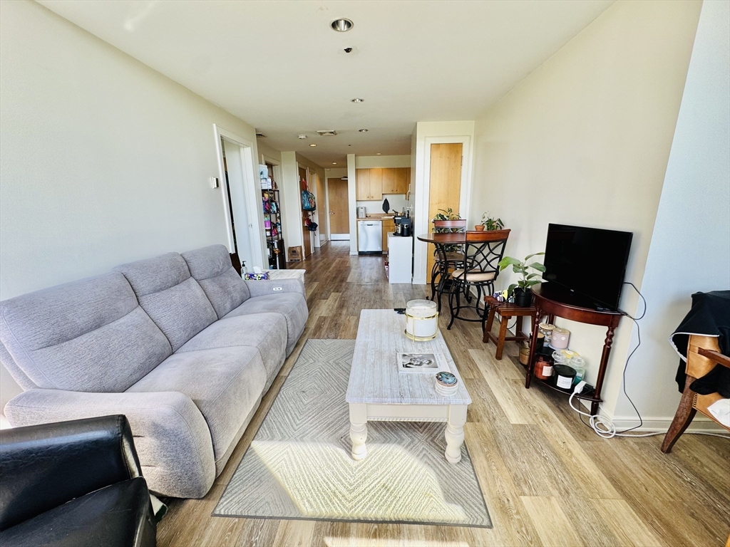 131 Tremont Street # 6B