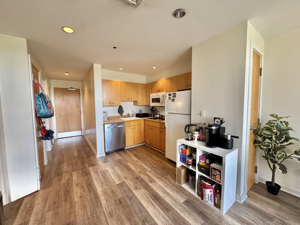 131 Tremont Street # 6B