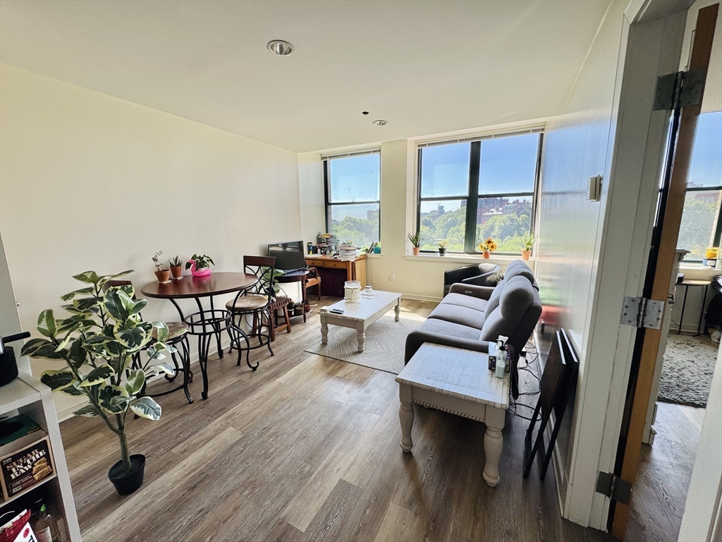 131 Tremont Street # 6B