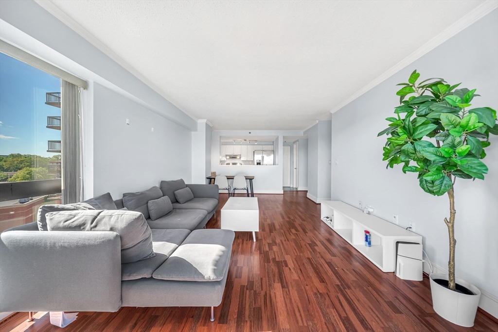 15 N Beacon Street # 515