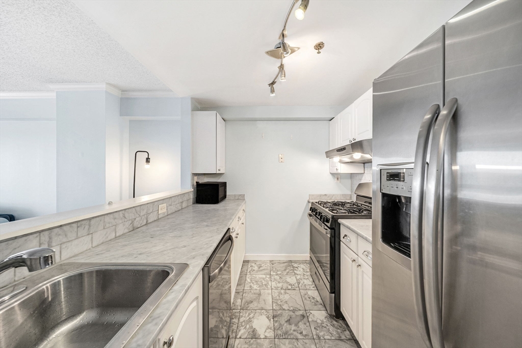 15 N Beacon Street # 515