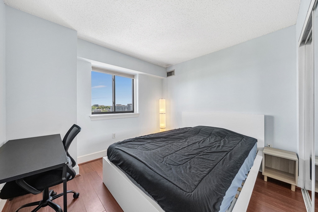 15 N Beacon Street # 515