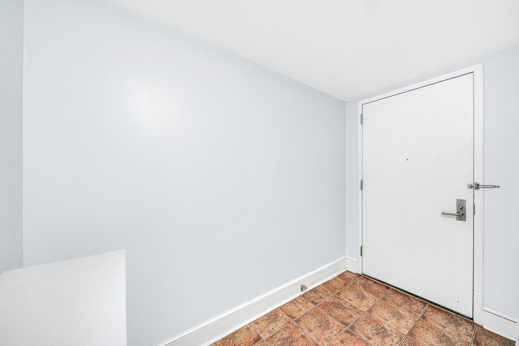 15 N Beacon Street # 515