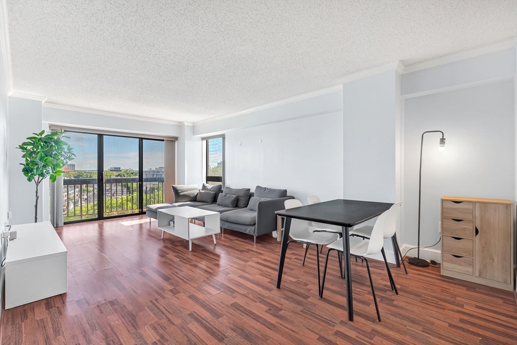 15 N Beacon Street # 515