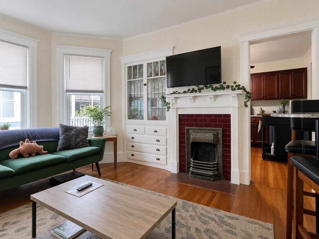 8 Glenside Ave # 1