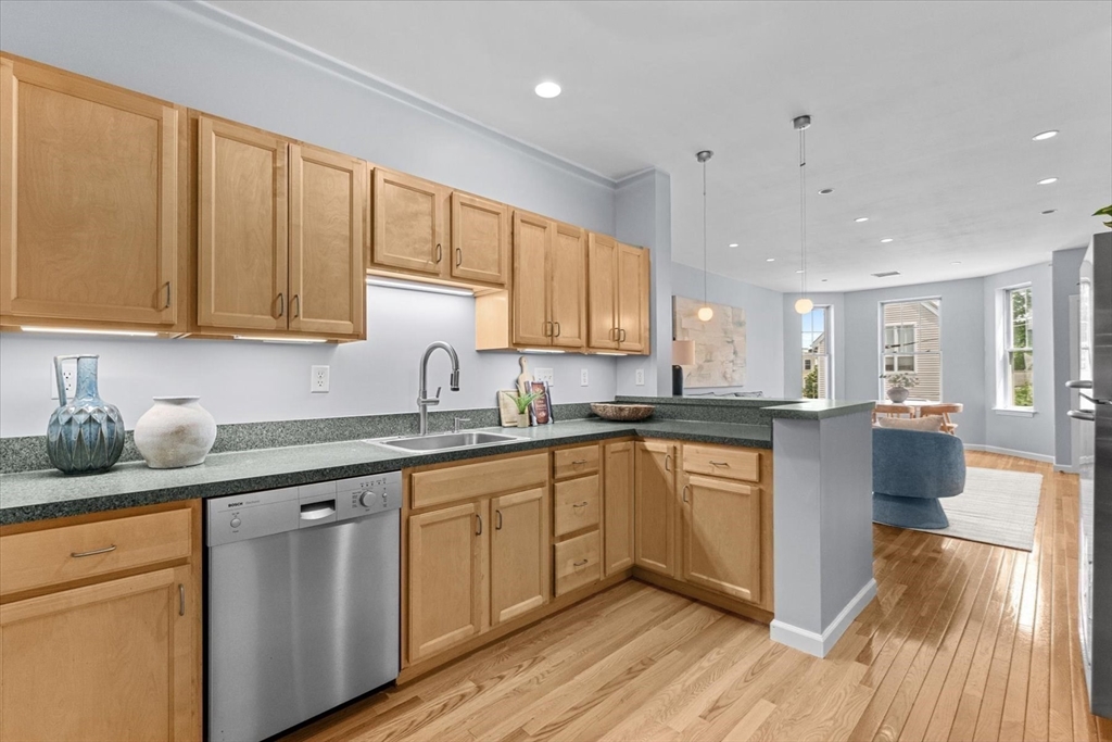 190 F St # 6