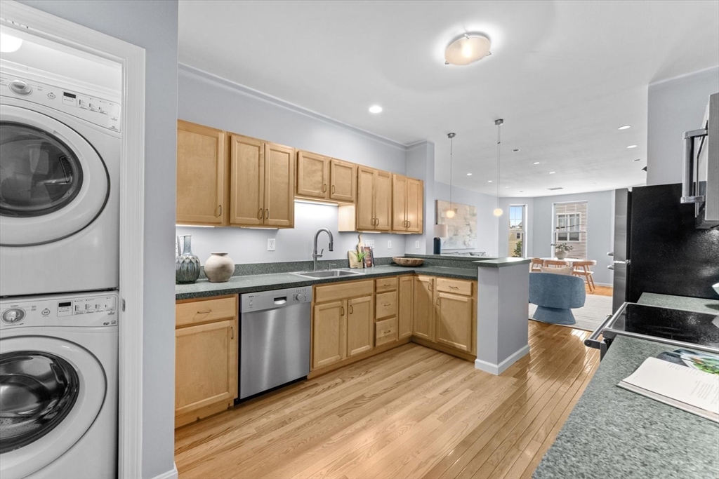 190 F St # 6