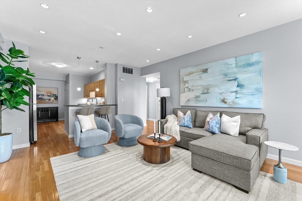 190 F St # 6