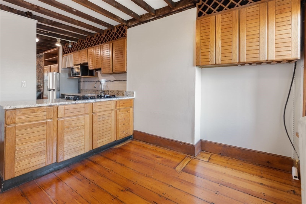 31 Myrtle Street # 4