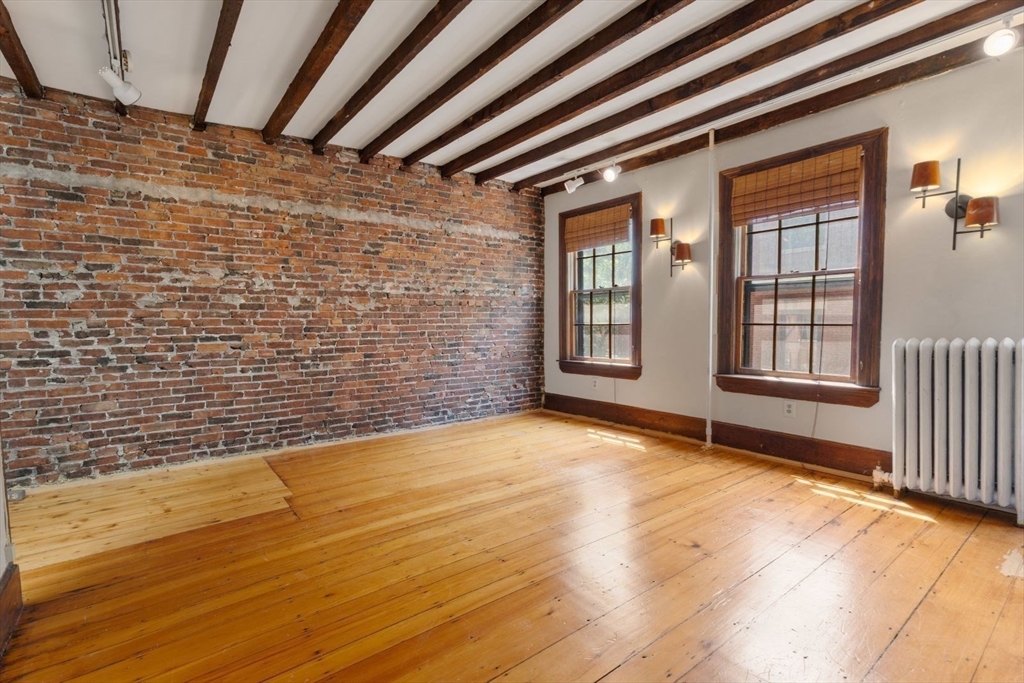 31 Myrtle Street # 4