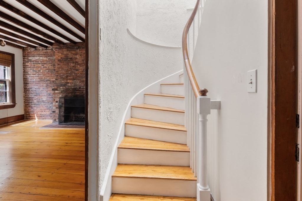 31 Myrtle Street # 4