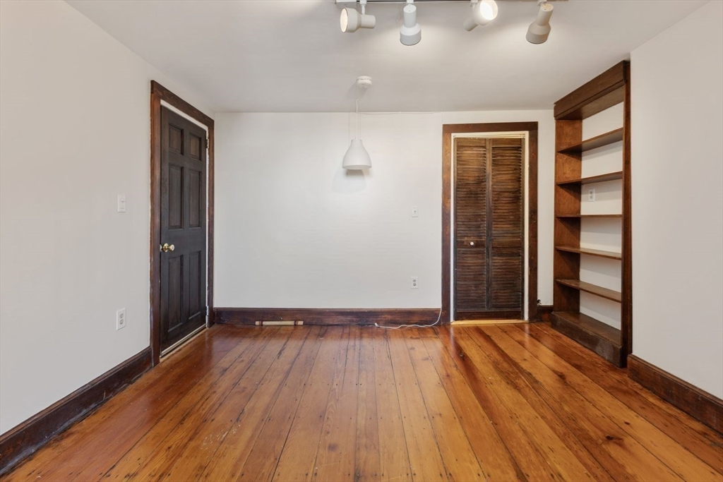 31 Myrtle Street # 4