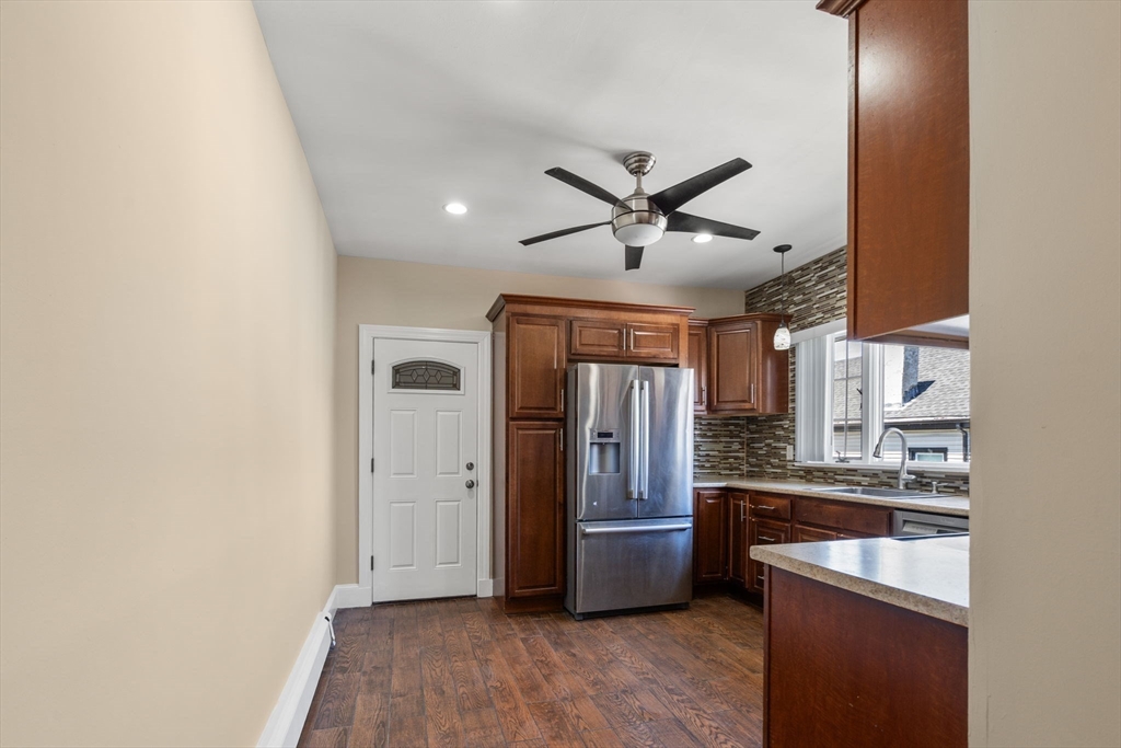 10 Orange St