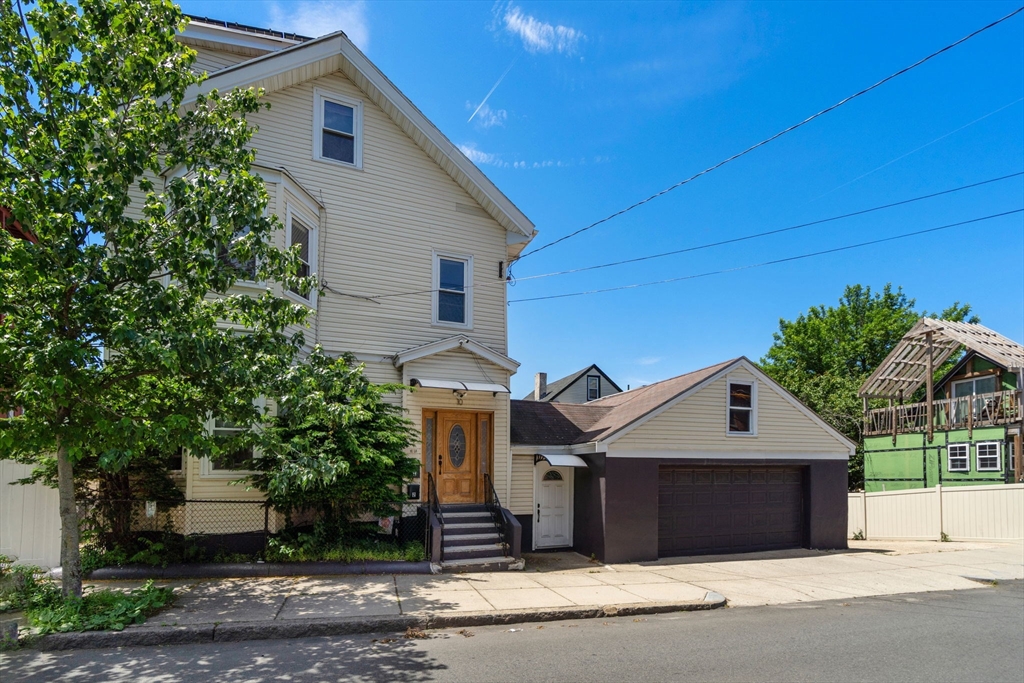 10 Orange St