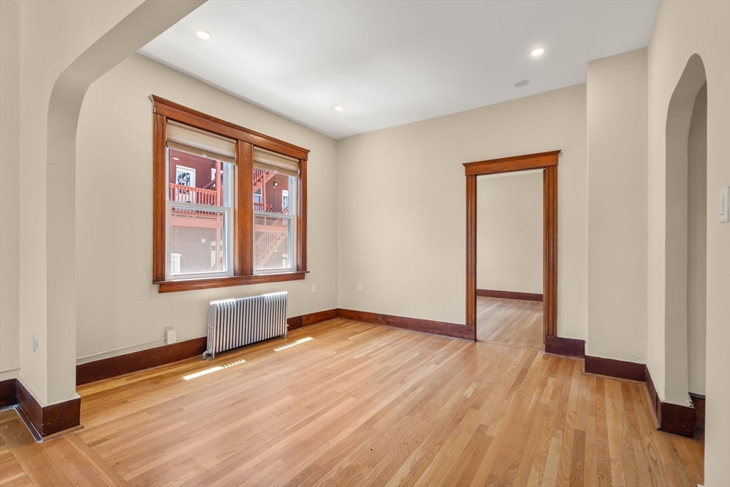 10 Orange St
