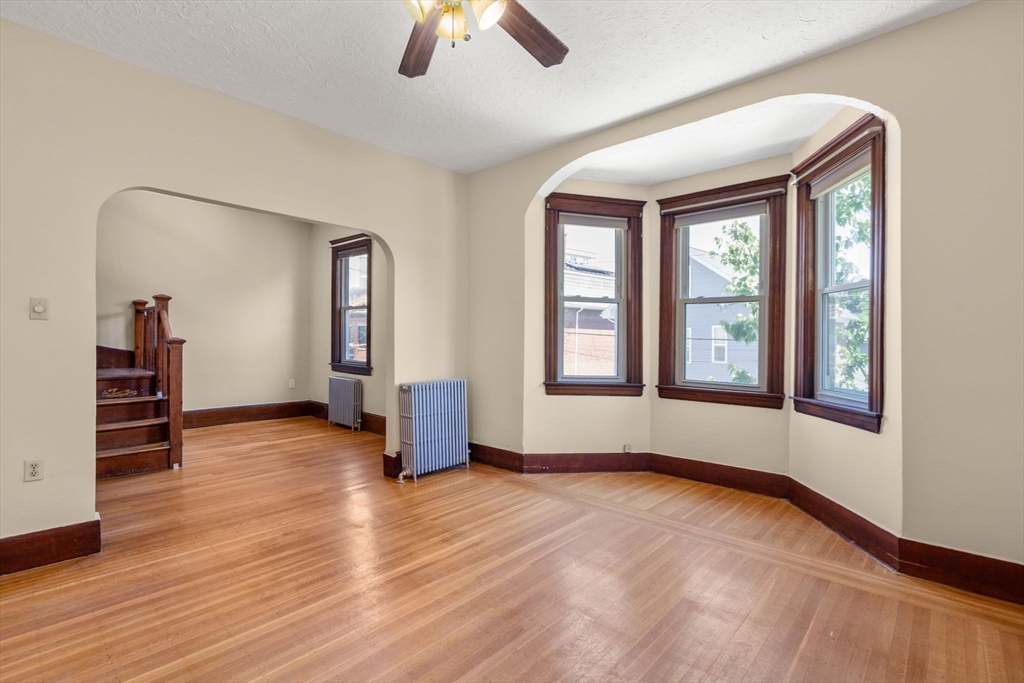 10 Orange St