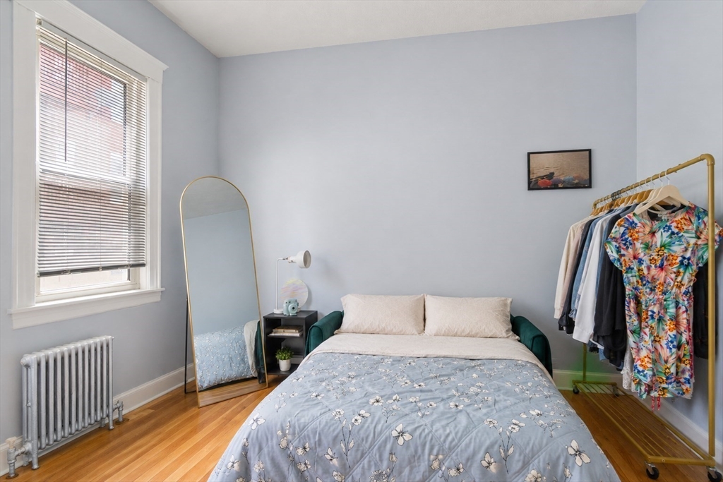 10 Orange St