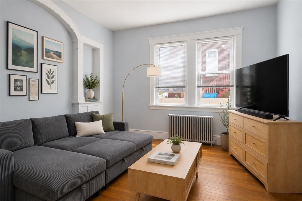 10 Orange St