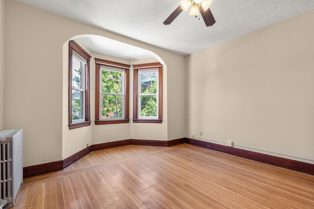 10 Orange St
