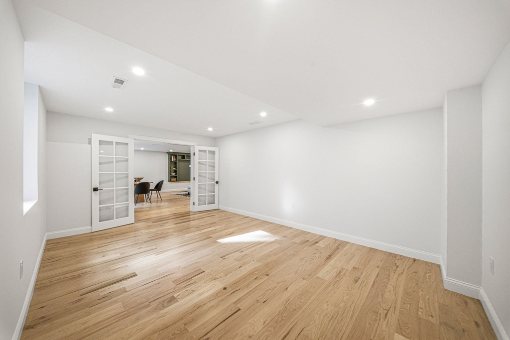 211 High Rock St.