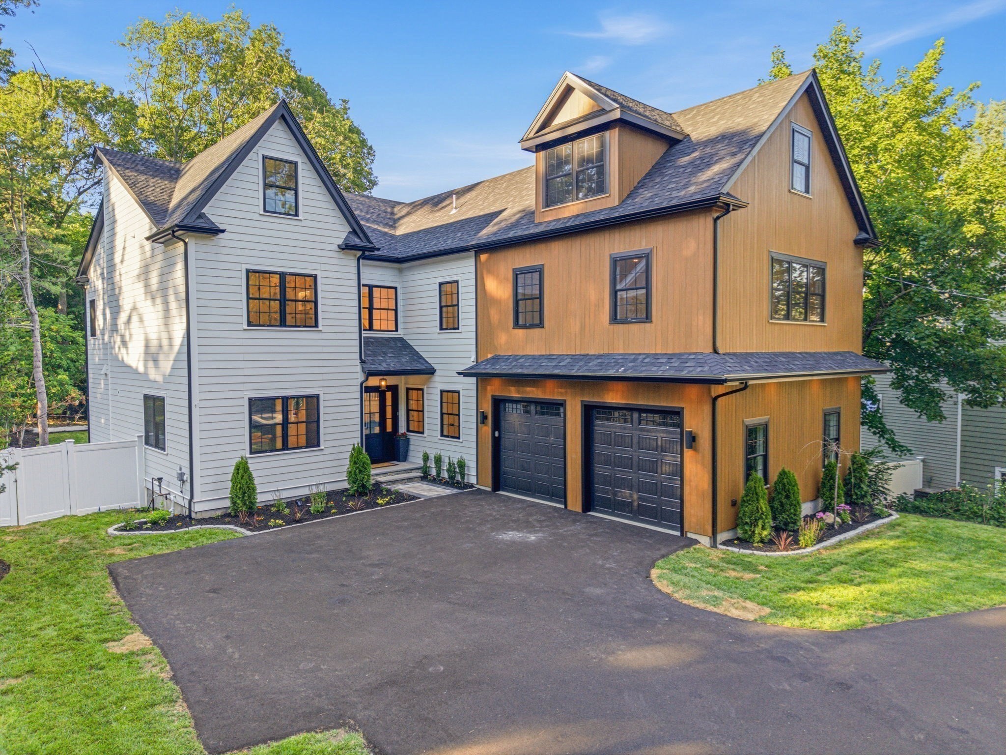 211 High Rock St.