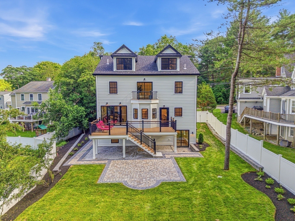 211 High Rock St.