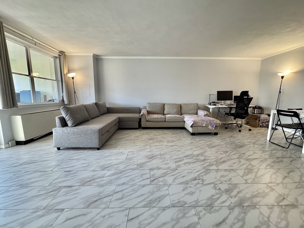 8 Whittier Pl # 12F
